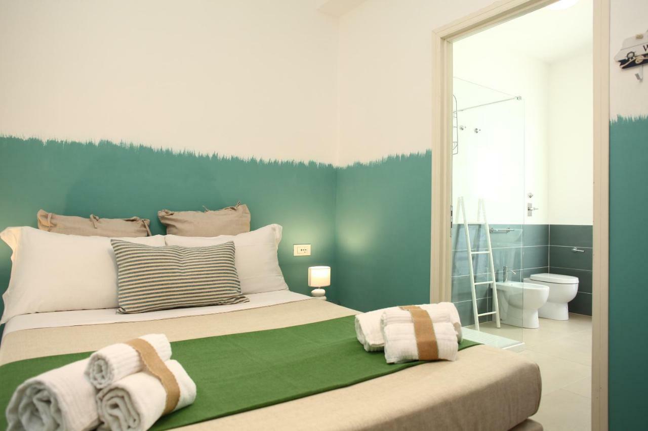 Beachside Rooms & Suites Сан-Вито-Ло-Капо Экстерьер фото